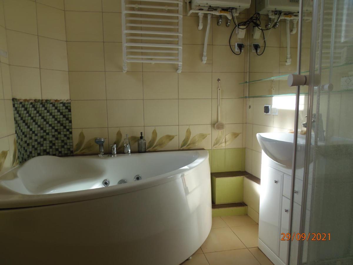 Апартаменти Apartament Kasztanowy Ґлівіце Екстер'єр фото